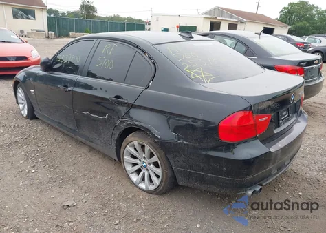 2011 BMW 328I xDrive из США, поврежденный, VIN WBAPK5C52BF124667